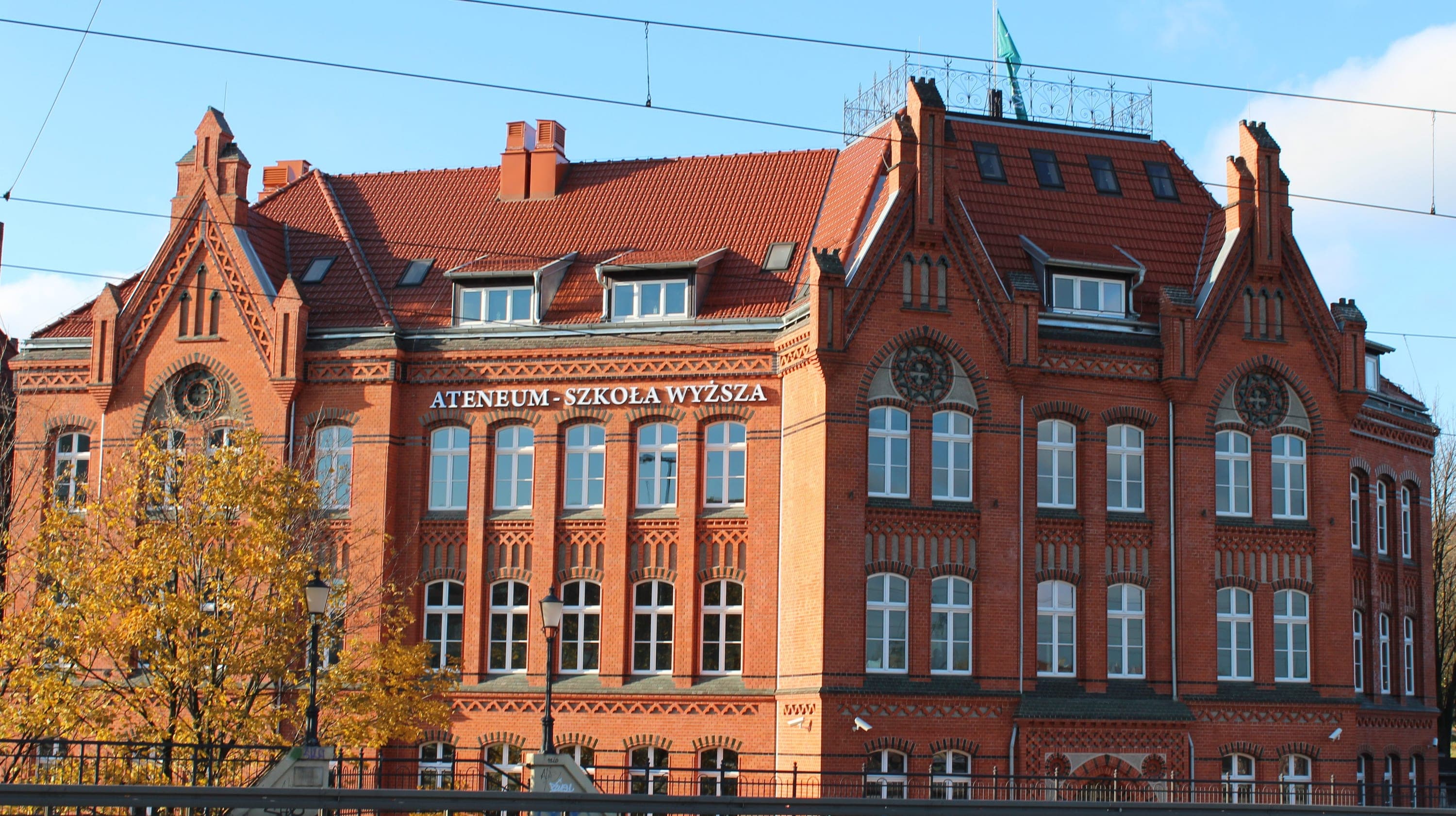 Gdańsk'teki Ateneum Uygulamalı Bilimler Akademisi'nin ana binası