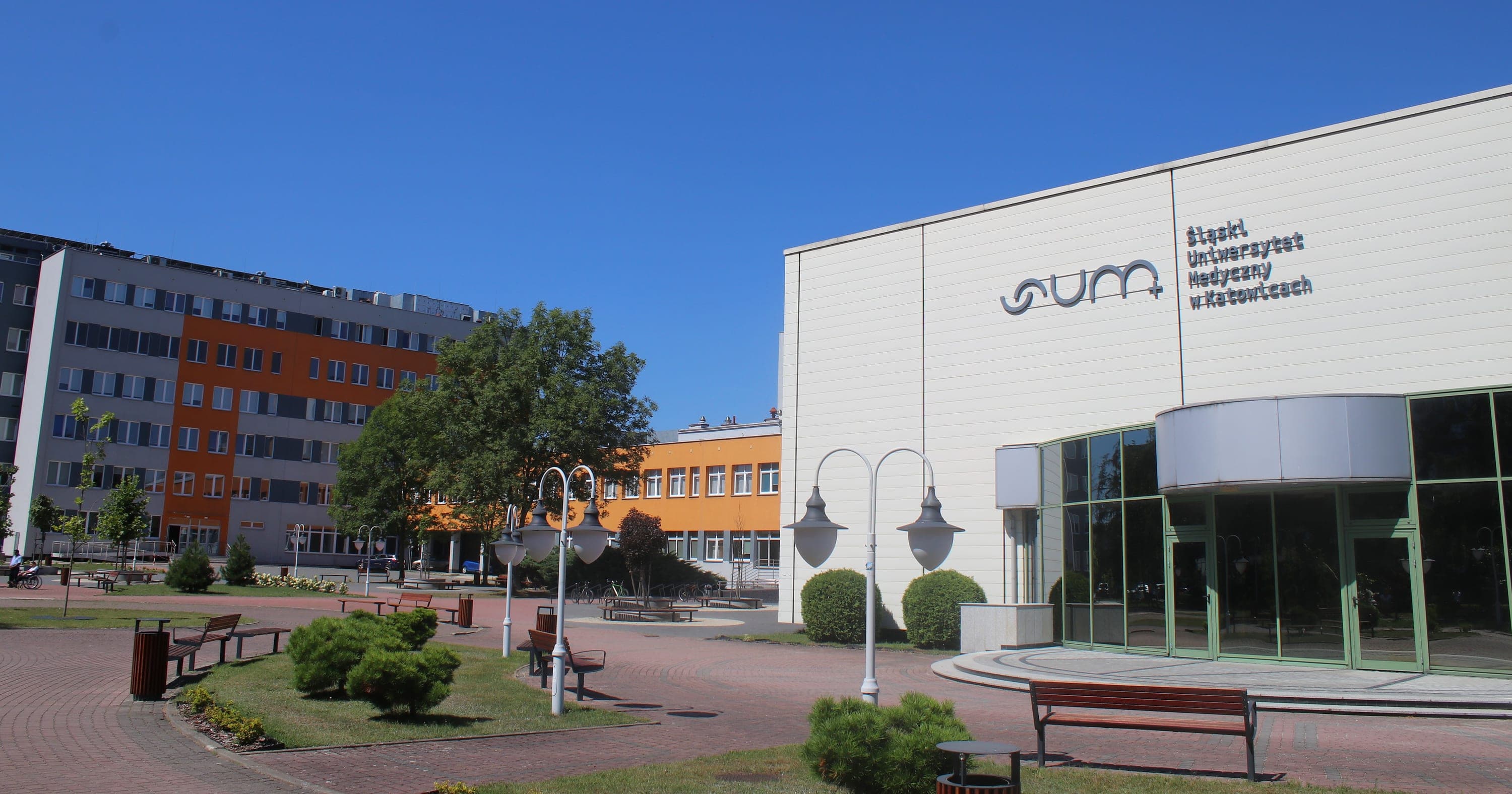 Katowice Silezya Tıp Üniversitesi ana kampüs binası