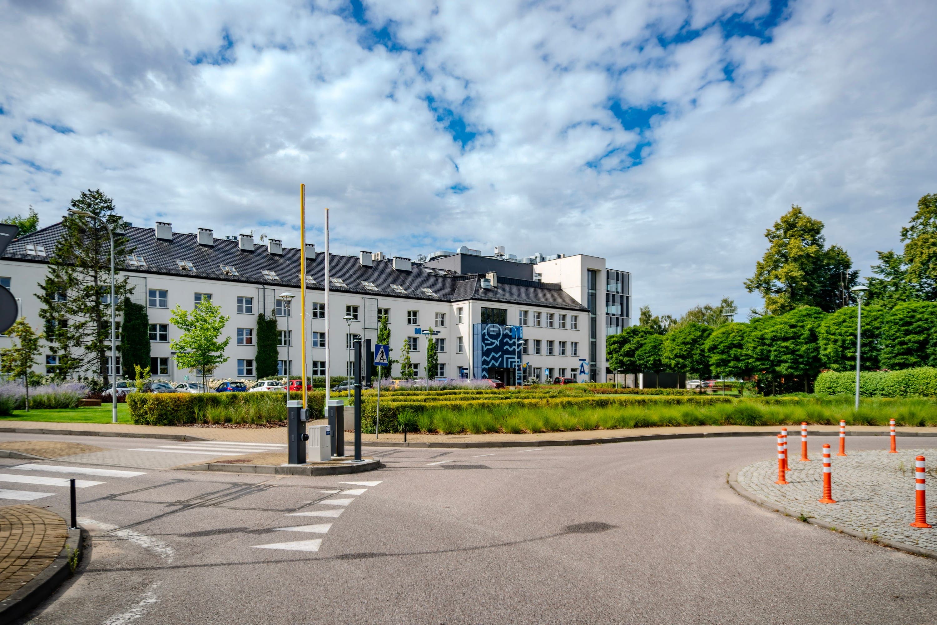 Gdańsk'taki WSB Merito Üniversitesi kampüsünün A Binası